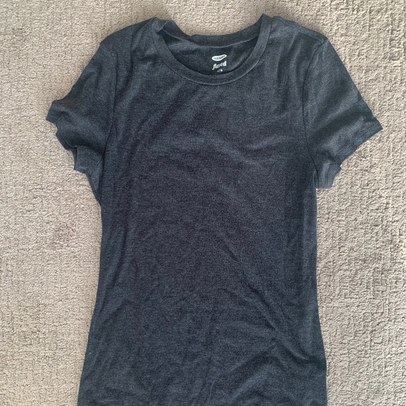 Old Navy Grey Crew Top - Picture 1 of 3